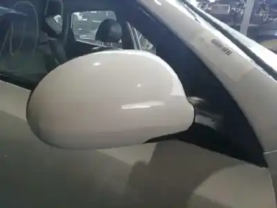 Sloopvoertuig hyundai i30 premium van het jaar 2008 aangedreven d4ea