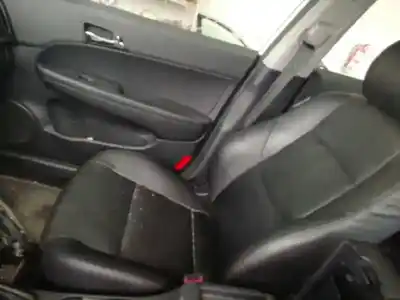 Sloopvoertuig hyundai i30 premium van het jaar 2008 aangedreven d4ea