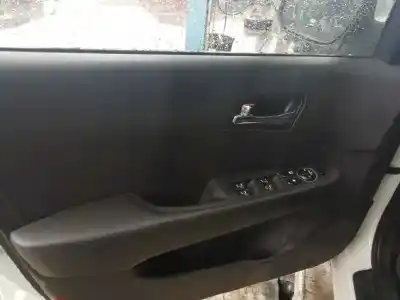 Sloopvoertuig hyundai i30 premium van het jaar 2008 aangedreven d4ea