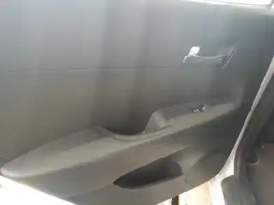 Sloopvoertuig hyundai i30 premium van het jaar 2008 aangedreven d4ea