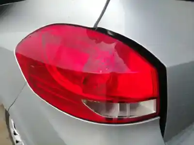 Vehicul casat renault clio iii 1.5 dci diesel cat al anului 2006 alimentat k9k766