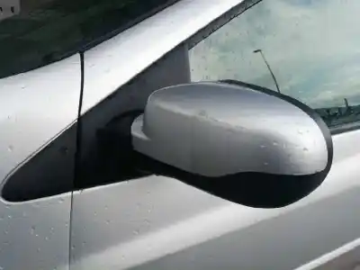 Vehicul casat renault clio iii 1.5 dci diesel cat al anului 2006 alimentat k9k766