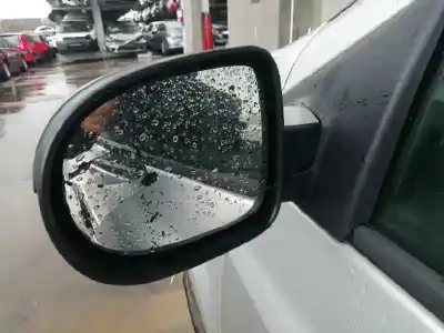 Vehicul casat renault clio iii 1.5 dci diesel cat al anului 2006 alimentat k9k766