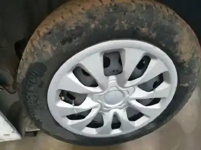 Vehicul casat renault clio iii 1.5 dci diesel cat al anului 2006 alimentat k9k766