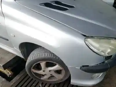Hurda Aracı peugeot 206 cc cc yılın 2002 güçlü nfu
