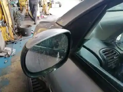 Hurda Aracı peugeot 206 cc cc yılın 2002 güçlü nfu