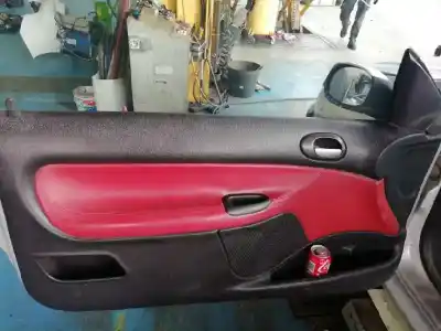 Hurda Aracı peugeot 206 cc cc yılın 2002 güçlü nfu