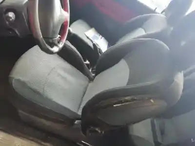 Hurda Aracı peugeot 206 cc cc yılın 2002 güçlü nfu