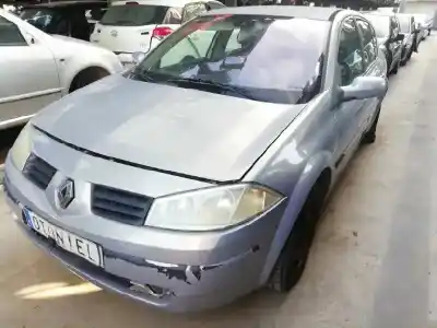 Vehículo de desguace renault megane ii berlina 3p 1.5 dci diesel del año 2003 con motor k9k d7