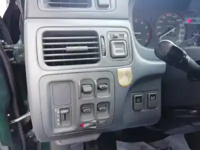 Veículo de Sucata honda cr-v (rd1/3) básico (rd1) do ano 2001 alimentado b20z1