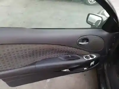 Veículo de Sucata ford puma (cce) 1.4 do ano 2002 alimentado se.fha