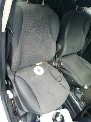 Sloopvoertuig nissan note (e11e) acenta van het jaar 2008 aangedreven cr14