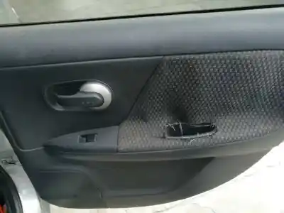 Sloopvoertuig nissan note (e11e) acenta van het jaar 2008 aangedreven cr14