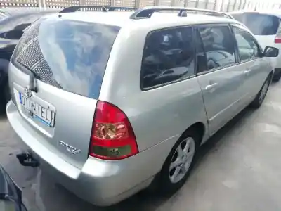 Hurda Aracı toyota corolla familiar (e12) 2.0 d-4d sol yılın 2006 güçlü 1cdftv