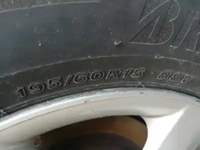 Hurda Aracı toyota corolla familiar (e12) 2.0 d-4d sol yılın 2006 güçlü 1cdftv