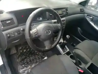 Hurda Aracı toyota corolla familiar (e12) 2.0 d-4d sol yılın 2006 güçlü 1cdftv