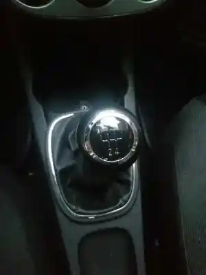 Scrapping Vehicle opel corsa d 1.2 cat (a 12 xer / ldc) of the year 2010 powered a12xer