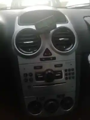 Scrapping Vehicle opel corsa d 1.2 cat (a 12 xer / ldc) of the year 2010 powered a12xer