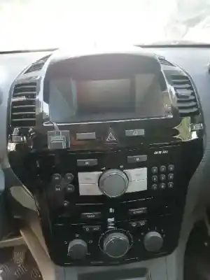 Veicolo di demolizione opel zafira b family dell'anno 2013 alimentato a17dtr