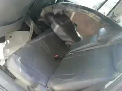 Veicolo di demolizione opel zafira b family dell'anno 2013 alimentato a17dtr