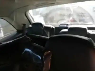 Veicolo di demolizione opel zafira b family dell'anno 2013 alimentato a17dtr