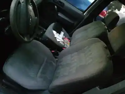 Veicolo di demolizione ford transit connect (tc7) 1.8 tdci cat dell'anno 2007 alimentato r3pa