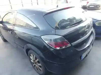 Veicolo di demolizione opel astra gtc cosmo dell'anno 2006 alimentato z13dth