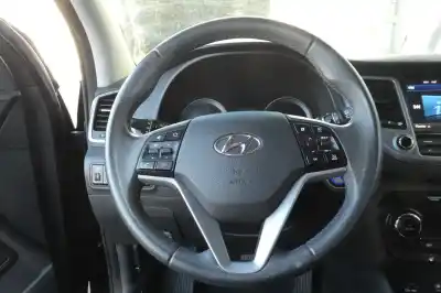 Veicolo di demolizione hyundai tucson (tl) d4ha dell'anno 2015 alimentato d4ha