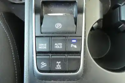 Veicolo di demolizione hyundai tucson (tl) d4ha dell'anno 2015 alimentato d4ha