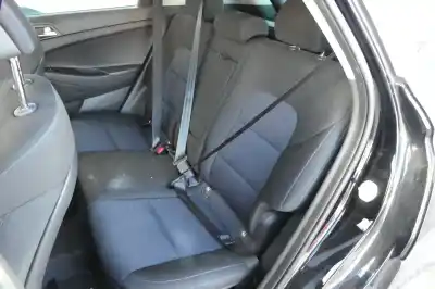 Veicolo di demolizione hyundai tucson (tl) d4ha dell'anno 2015 alimentato d4ha