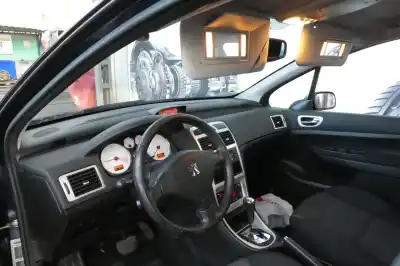 Hurda Aracı peugeot 307 berlina (s2) d-rhr yılın 2006 güçlü rhr
