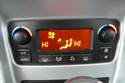Hurda Aracı peugeot 307 berlina (s2) d-rhr yılın 2006 güçlü rhr