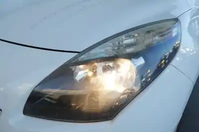 Véhicule à la ferraille renault   de l'année 2010 alimenté k9k g8