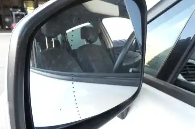 Véhicule à la ferraille renault   de l'année 2010 alimenté k9k g8