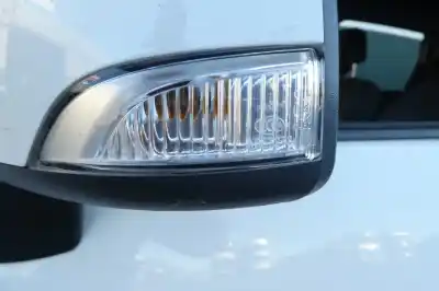 Véhicule à la ferraille renault   de l'année 2010 alimenté k9k g8