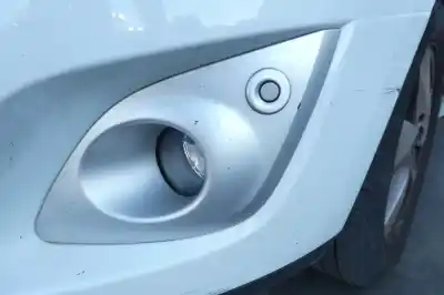 Véhicule à la ferraille renault   de l'année 2010 alimenté k9k g8