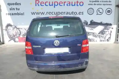 Veículo de Sucata volkswagen                                         touran (1t1)                                                                                                                                                                                                                                               azv                                                                                                                                                                                                                                                        do ano 2004 alimentado azv