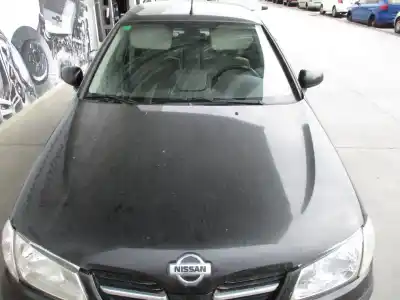 Veículo de Sucata nissan                                             almera (n16/e)                                                                                                                                                                                                                                             d-yd22                                                                                                                                                                                                                                                     do ano 2002 alimentado yd22