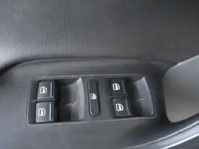 Verschrottungsfahrzeug seat                                               ibiza berlina (6j5)                                                                                                                                                                                                                                        cay                                                                                                                                                                                                                                                        des jahres 2010 angetrieben cay
