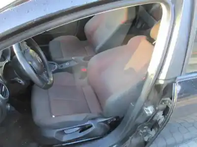 Vehicul casat seat leon (1p1) bkd al anului 2006 alimentat bkd