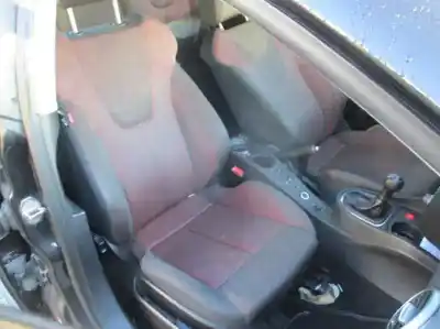 Vehicul casat seat leon (1p1) bkd al anului 2006 alimentat bkd