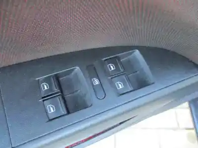 Vehicul casat seat leon (1p1) bkd al anului 2006 alimentat bkd