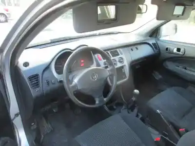 Verschrottungsfahrzeug honda hr-v (gh) d16w5 des jahres 2002 angetrieben d16w5
