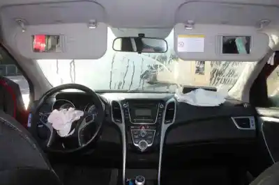 Здавання транспортного засобу hyundai i30 (gd) d4fc року 2013 потужний d4fc
