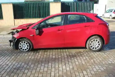 Здавання транспортного засобу hyundai i30 (gd) d4fc року 2013 потужний d4fc