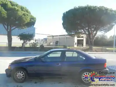 Sloopvoertuig bmw serie 3 berlina (e36) 174t1 d van het jaar 1997 aangedreven 174t1