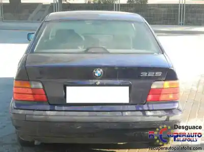Sloopvoertuig bmw serie 3 berlina (e36) 174t1 d van het jaar 1997 aangedreven 174t1