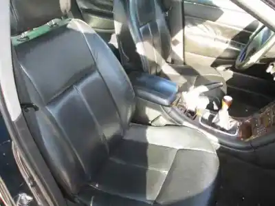Здавання транспортного засобу peugeot 607 (s1) xfx року 2000 потужний xfx