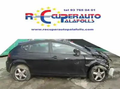 Здавання транспортного засобу seat leon (1p1) bxf року 2010 потужний bxf