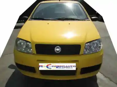 Hurda Aracı fiat ii punto (188) berlina 188a4000(gasolina s.p) yılın 2003 güçlü 188a4000